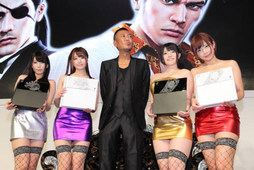 四位性感女優(yōu)現身游戲展