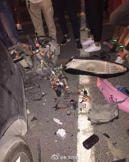 大學(xué)生騎電動(dòng)車飆車 100邁追尾身亡