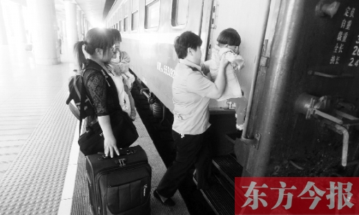 鄭州到溫州的2191/4次列車，是鄭州鐵路局最后一對(duì)綠皮車。