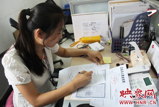 90后大學(xué)生體驗(yàn)辦公文化 90后大學(xué)生體驗(yàn)辦公文化