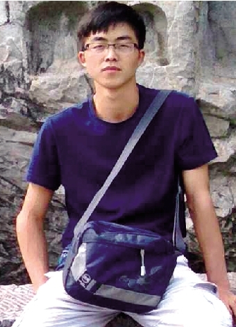 河南科技大學(xué)一男生失聯(lián)8天 家人疑其陷傳銷騙局 河南科技大學(xué)一男生失聯(lián)8天 家人疑其陷傳銷騙局