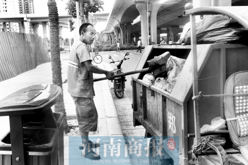 隱形富豪李國全，心甘情愿做個環(huán)衛(wèi)工