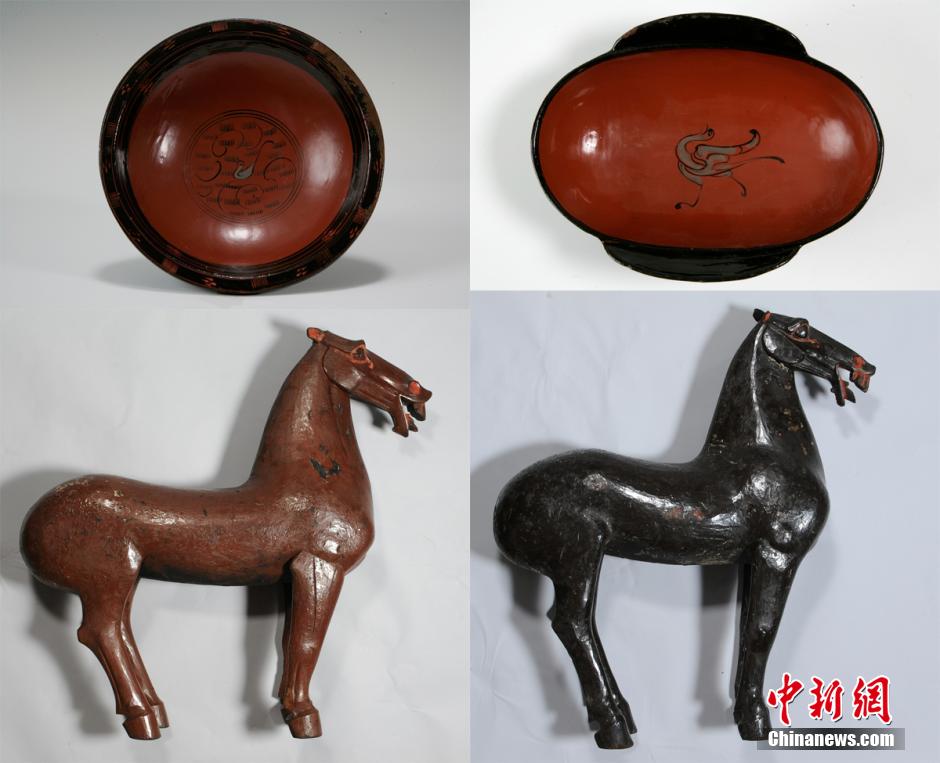 圖為出土漆器240余件，器形有耳杯、奩、幾、盤、盒、俑、馬等。