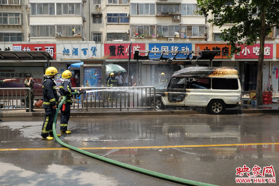 火災(zāi)現(xiàn)場(chǎng)。