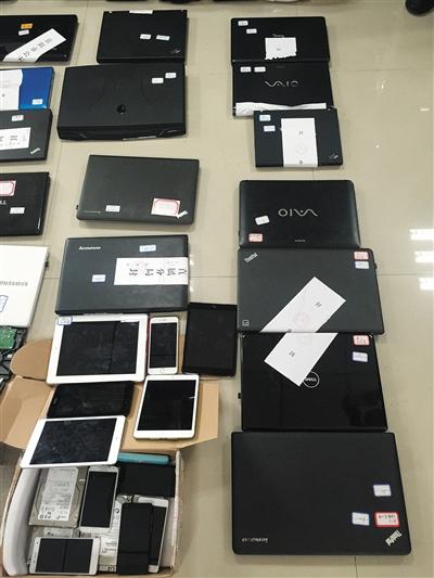 警方查獲的部分作案工具。新京報(bào)記者 吳為 攝