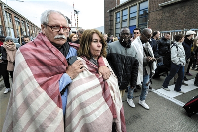 扎芬特姆國(guó)際機(jī)場(chǎng)，乘客被緊急疏散。圖/CFP