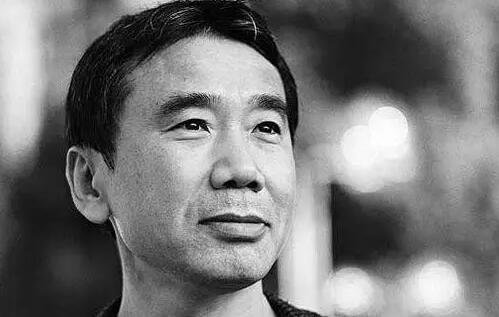 但賠率并非完全靠蒙。比如在2012年，Ladbrokes就成功壓中莫言獲獎。而去年得主阿列克謝耶維奇，在諾獎公布前一周反超村上春樹位列賠率榜首位。