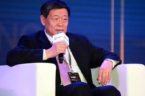 在2015(第八屆)金麒麟論壇上，山東魏橋創(chuàng)業(yè)集團(tuán)董事長(zhǎng)張士平表示，要想企業(yè)搞得好，必須讓員工過(guò)得好，我們企業(yè)負(fù)責(zé)為員工蓋房子，保證每個(gè)員工有一套房子，從90平方到160平方不等，這就解決了把農(nóng)村勞動(dòng)力轉(zhuǎn)移到城市的問(wèn)題，也解決了我們的職工家屬的問(wèn)題，叫職工真正以企業(yè)為家。