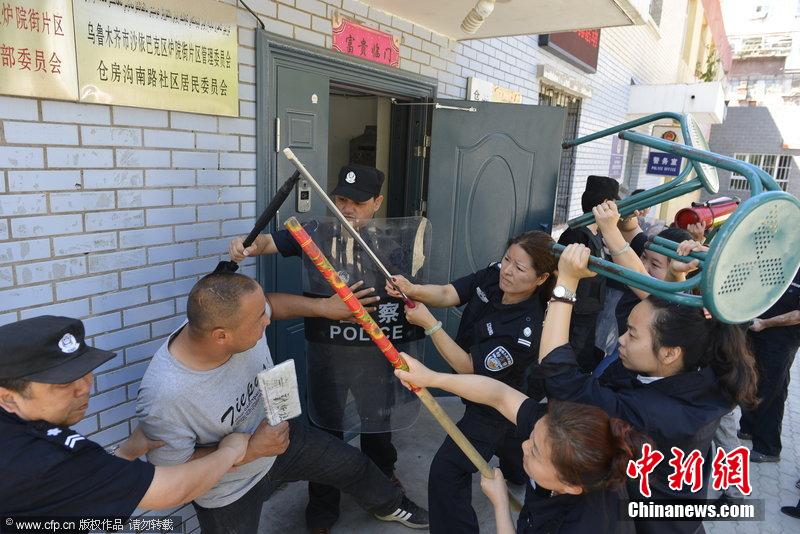 烏魯木齊防恐演練 烏魯木齊防恐演練