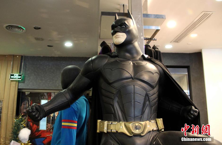 內地動漫熱經久不衰 蝙蝠俠系列現(xiàn)西安一商場