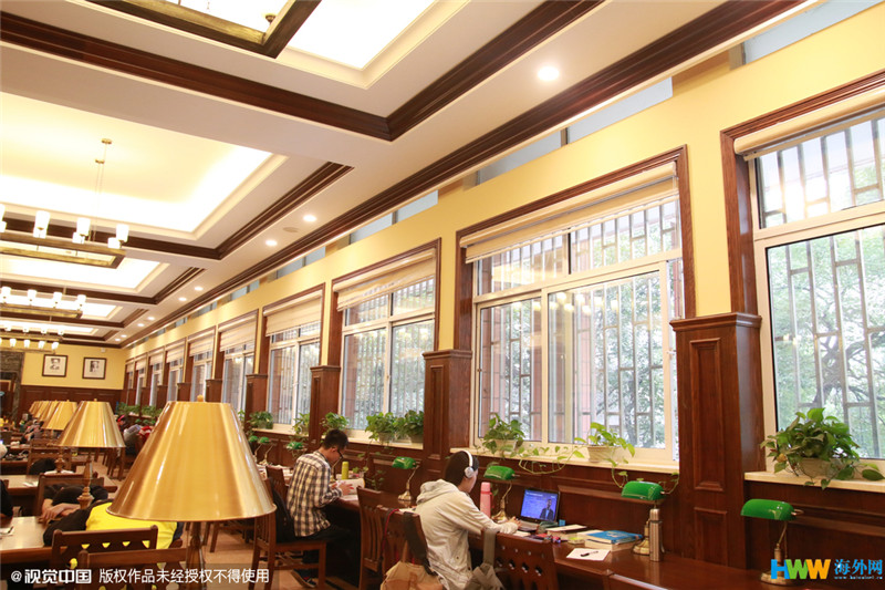 重慶大學(xué)改造翻新的“民國(guó)風(fēng)圖書館”走紅網(wǎng)絡(luò)，引得無(wú)數(shù)網(wǎng)友點(diǎn)贊