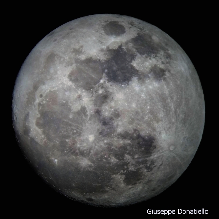 68年來最大！今晚夜空上演超級月亮