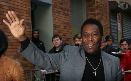 11月以來(lái)，球王貝利二度入院治療引發(fā)關(guān)注，這位巴西足球巨星還被傳出病情加重的消息。 CFP