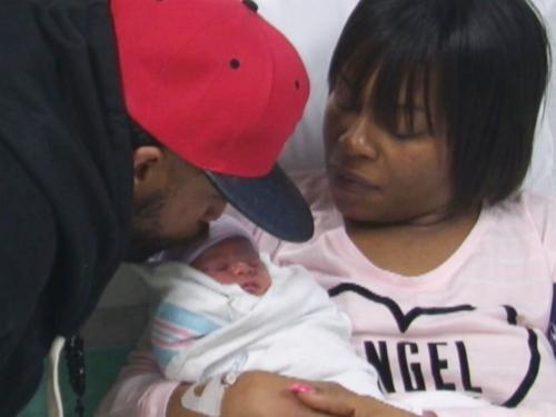 俄亥俄州一對(duì)同為元旦生日的夫妻，就在剛剛過(guò)去的1月1日，又生下了自己的女兒。