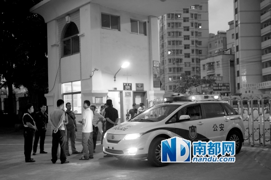 　接人的親戚和校方一度沒談攏,雙方甚至差點鬧到派出所。