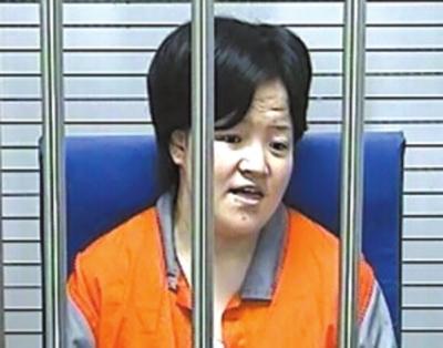 妻子上網(wǎng)被扯網(wǎng)線(xiàn)與丈夫爭(zhēng)執(zhí) 負(fù)氣掐死養(yǎng)女