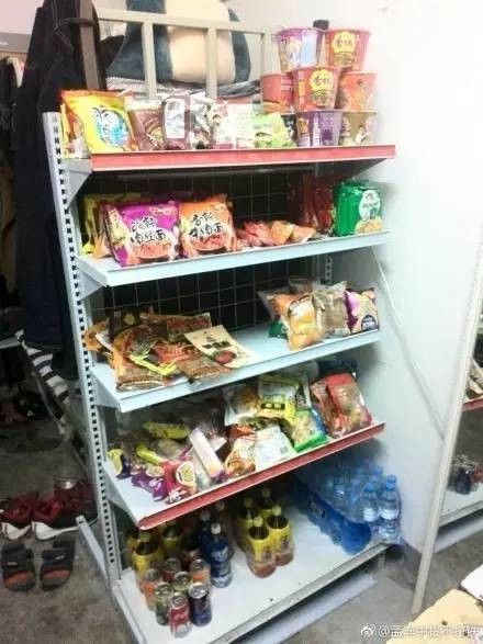 這個學(xué)校的男生宿舍火了！女同學(xué)都喊著要嫁