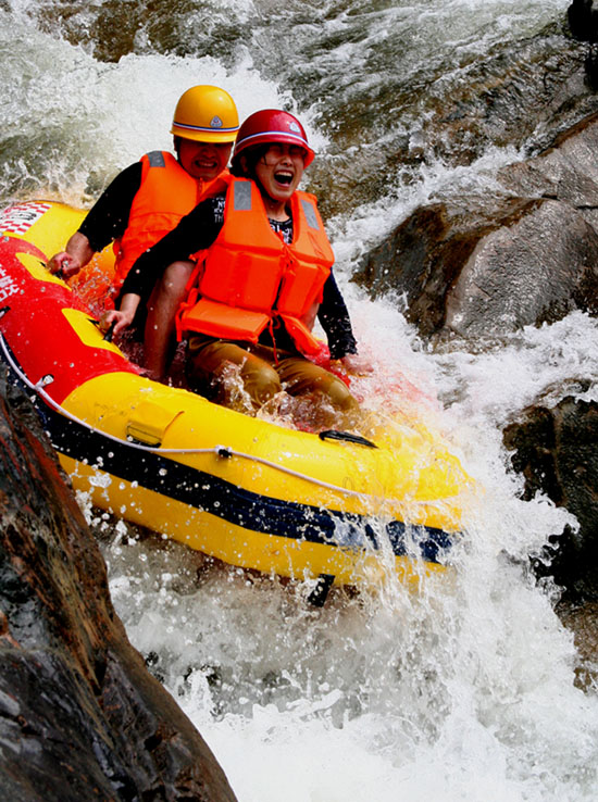 豫西大峽谷對(duì)全國(guó)中、高考學(xué)子0元門票開(kāi)放(圖)