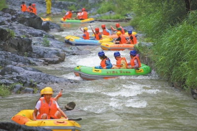 七夕節(jié)，豫西大峽谷設(shè)“情侶漂流通道”