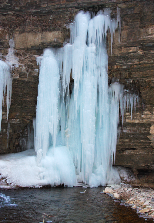 冬天來通天峽看冰掛吧!景區(qū)門票半價(jià)優(yōu)惠哦。