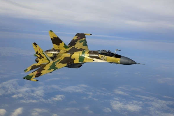 資料圖：俄羅斯蘇-35戰(zhàn)斗機(jī)。