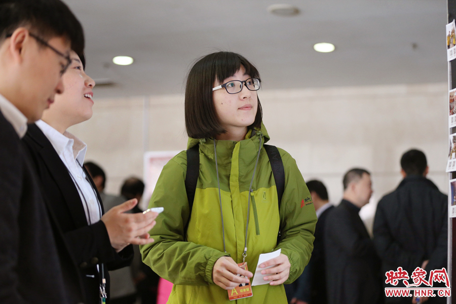 解答咨詢大象融媒的樂天。