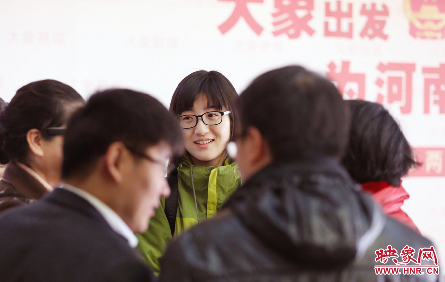 做講解員的樂天。